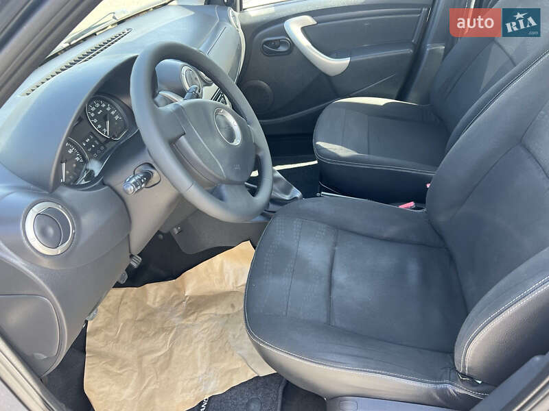 Позашляховик / Кросовер Dacia Sandero StepWay 2010 в Запоріжжі