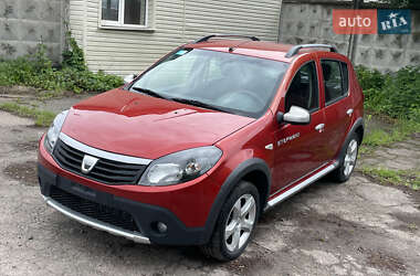 Внедорожник / Кроссовер Dacia Sandero StepWay 2010 в 