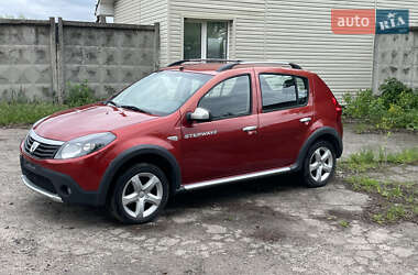 Внедорожник / Кроссовер Dacia Sandero StepWay 2010 в 