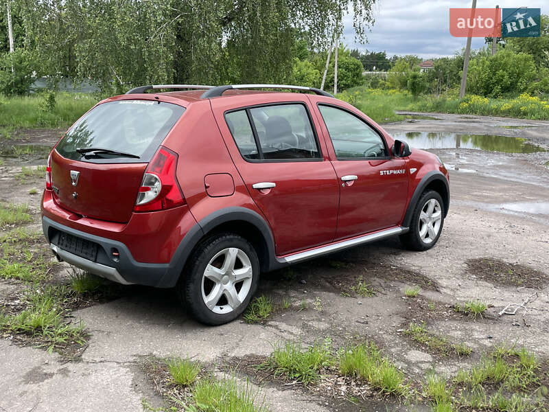 Внедорожник / Кроссовер Dacia Sandero StepWay 2010 в Фастове