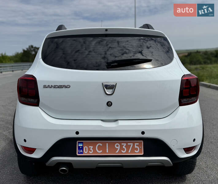 Внедорожник / Кроссовер Dacia Sandero StepWay 2019 в Ровно