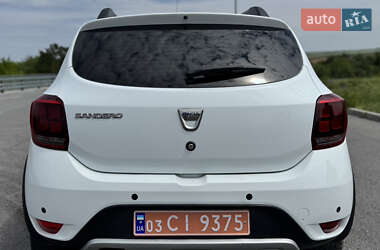Внедорожник / Кроссовер Dacia Sandero StepWay 2019 в 