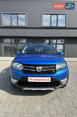 Внедорожник / Кроссовер Dacia Sandero StepWay 2013 в Белогородке