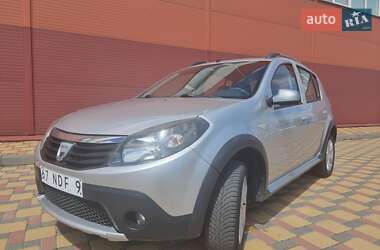 Внедорожник / Кроссовер Dacia Sandero StepWay 2010 в Гайсине