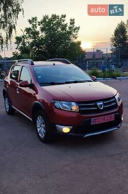 Позашляховик / Кросовер Dacia Sandero StepWay 2013 в Черкасах