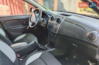 Внедорожник / Кроссовер Dacia Sandero StepWay 2014 в 