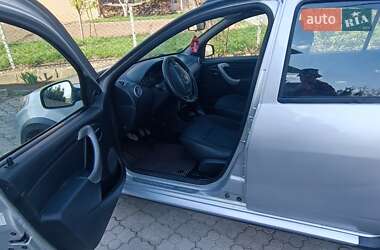 Внедорожник / Кроссовер Dacia Sandero StepWay 2011 в 