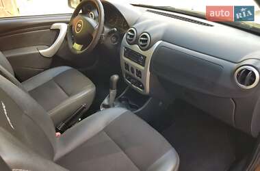 Внедорожник / Кроссовер Dacia Sandero StepWay 2012 в 