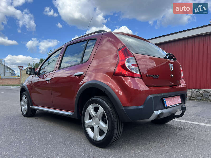 Внедорожник / Кроссовер Dacia Sandero StepWay 2010 в Кременчуге