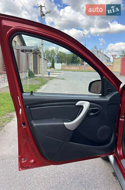 Внедорожник / Кроссовер Dacia Sandero StepWay 2010 в 