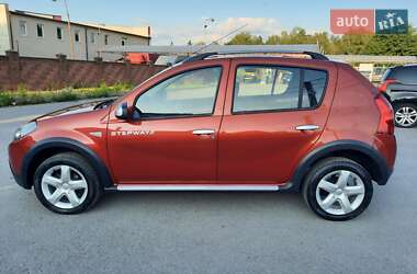 Внедорожник / Кроссовер Dacia Sandero StepWay 2010 в 