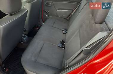 Внедорожник / Кроссовер Dacia Sandero StepWay 2010 в 