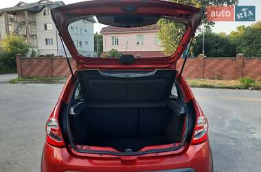 Внедорожник / Кроссовер Dacia Sandero StepWay 2010 в 