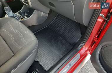 Внедорожник / Кроссовер Dacia Sandero StepWay 2010 в 