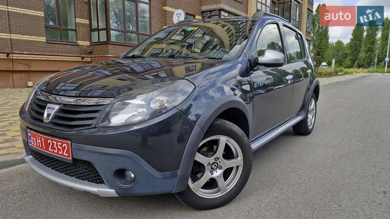 Внедорожник / Кроссовер Dacia Sandero StepWay 2010 в Чернигове