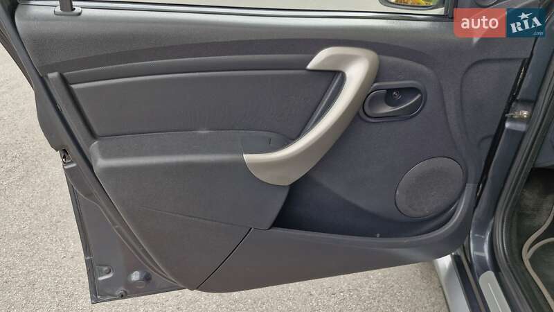 Внедорожник / Кроссовер Dacia Sandero StepWay 2010 в Чернигове