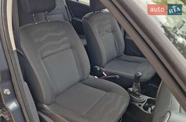 Внедорожник / Кроссовер Dacia Sandero StepWay 2010 в 