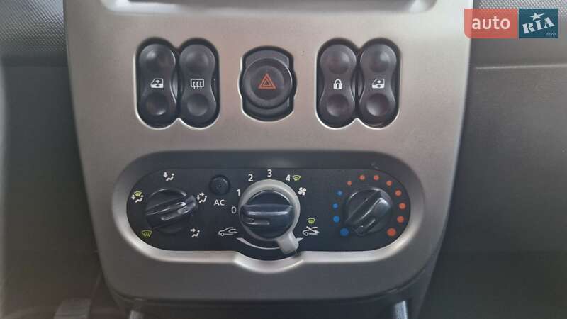 Внедорожник / Кроссовер Dacia Sandero StepWay 2010 в Чернигове