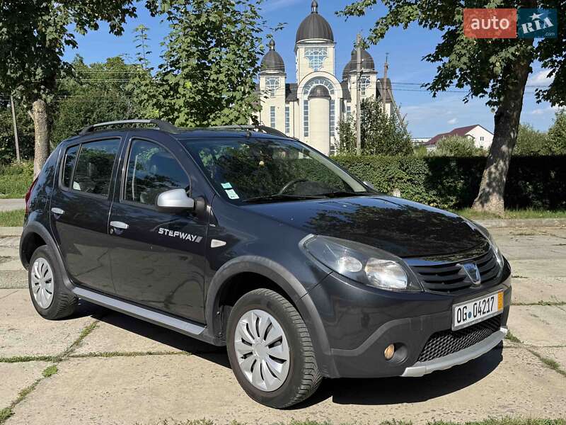 Внедорожник / Кроссовер Dacia Sandero StepWay 2012 в Стрые фото 18 Внедорожник / Кроссовер Dacia Sandero StepWay 2012 в Стрые
