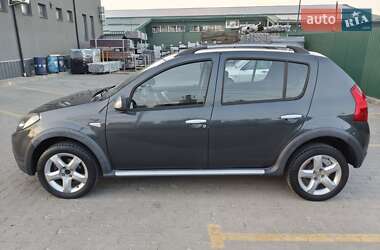 Внедорожник / Кроссовер Dacia Sandero StepWay 2011 в Львове