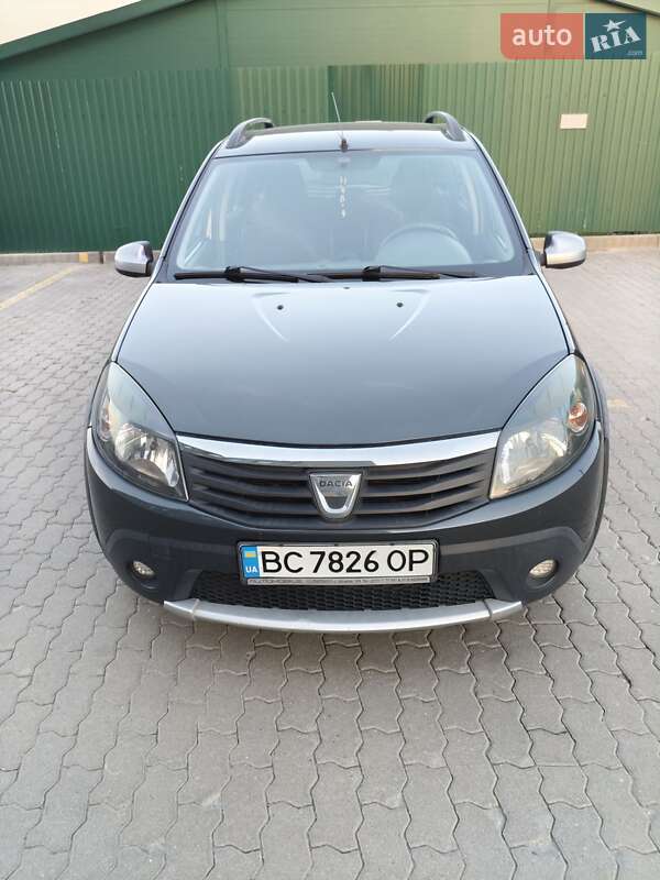 Внедорожник / Кроссовер Dacia Sandero StepWay 2011 в Львове