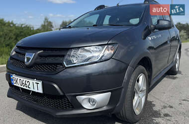 Внедорожник / Кроссовер Dacia Sandero StepWay 2016 в 