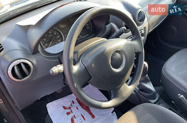 Внедорожник / Кроссовер Dacia Sandero StepWay 2011 в 
