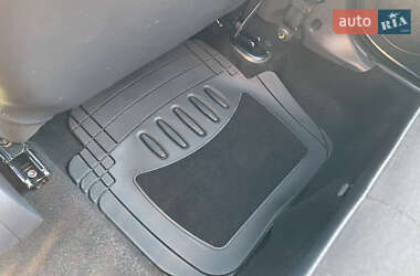 Внедорожник / Кроссовер Dacia Sandero StepWay 2011 в 