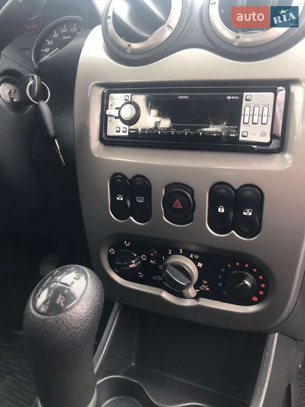 Внедорожник / Кроссовер Dacia Sandero StepWay 2010 в Ковеле