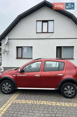 Внедорожник / Кроссовер Dacia Sandero StepWay 2012 в 