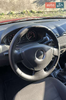 Внедорожник / Кроссовер Dacia Sandero StepWay 2012 в 
