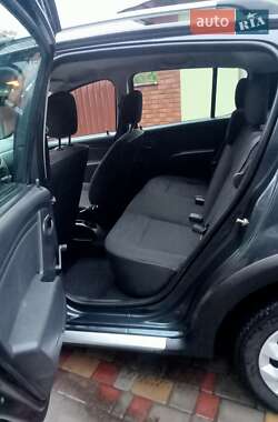 Внедорожник / Кроссовер Dacia Sandero StepWay 2011 в 