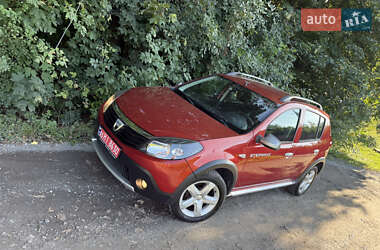 Внедорожник / Кроссовер Dacia Sandero StepWay 2011 в 