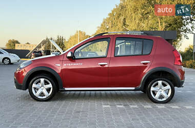 Внедорожник / Кроссовер Dacia Sandero StepWay 2011 в 