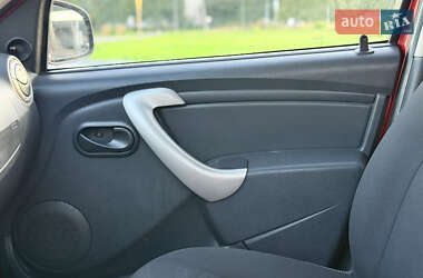 Внедорожник / Кроссовер Dacia Sandero StepWay 2011 в 
