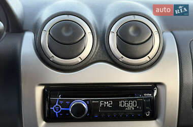 Внедорожник / Кроссовер Dacia Sandero StepWay 2011 в 