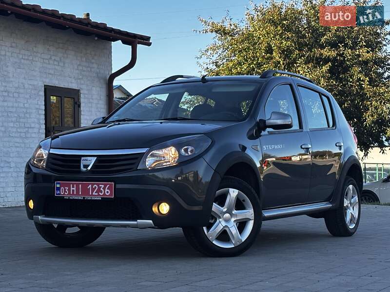 Внедорожник / Кроссовер Dacia Sandero StepWay 2010 в 