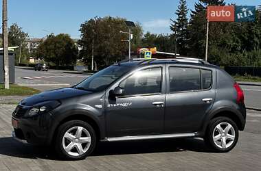 Внедорожник / Кроссовер Dacia Sandero StepWay 2010 в 