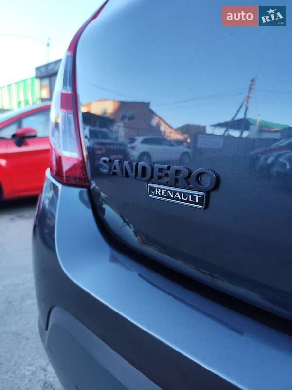 Внедорожник / Кроссовер Dacia Sandero StepWay 2009 в Чернигове фото 17 Внедорожник / Кроссовер Dacia Sandero StepWay 2009 в Чернигове