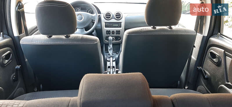 Внедорожник / Кроссовер Dacia Sandero StepWay 2012 в Чернигове