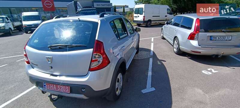 Внедорожник / Кроссовер Dacia Sandero StepWay 2011 в Ровно фото 10 Внедорожник / Кроссовер Dacia Sandero StepWay 2011 в Ровно