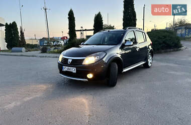 Внедорожник / Кроссовер Dacia Sandero StepWay 2011 в 