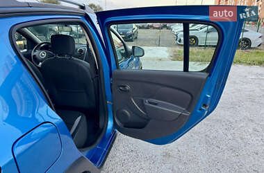 Внедорожник / Кроссовер Dacia Sandero StepWay 2013 в 