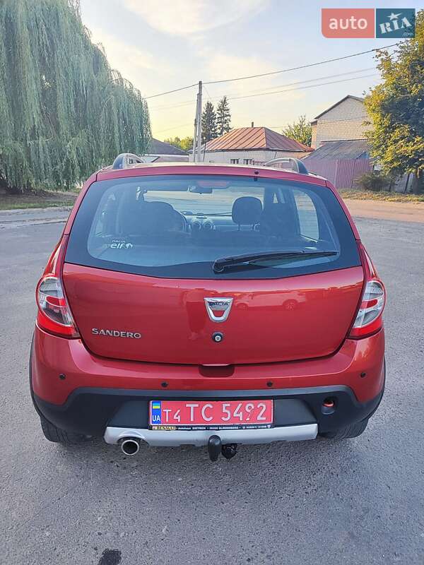 Внедорожник / Кроссовер Dacia Sandero StepWay 2011 в Глухове