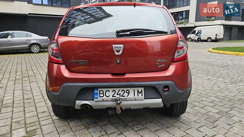 Внедорожник / Кроссовер Dacia Sandero StepWay 2010 в Ивано-Франковске