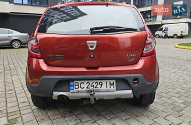Позашляховик / Кросовер Dacia Sandero StepWay 2010 в  фото 4 Позашляховик / Кросовер Dacia Sandero StepWay 2010 в
