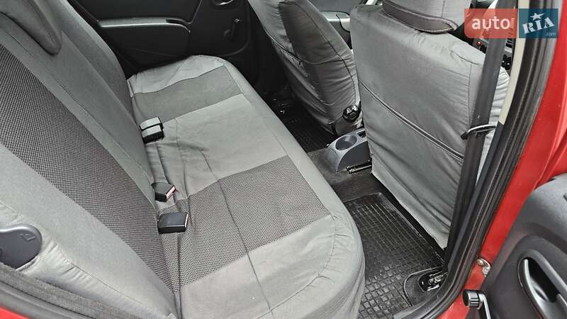 Внедорожник / Кроссовер Dacia Sandero StepWay 2010 в Ивано-Франковске
