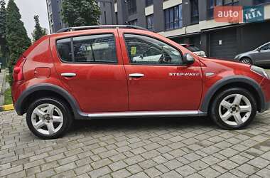 Позашляховик / Кросовер Dacia Sandero StepWay 2010 в  фото 6 Позашляховик / Кросовер Dacia Sandero StepWay 2010 в