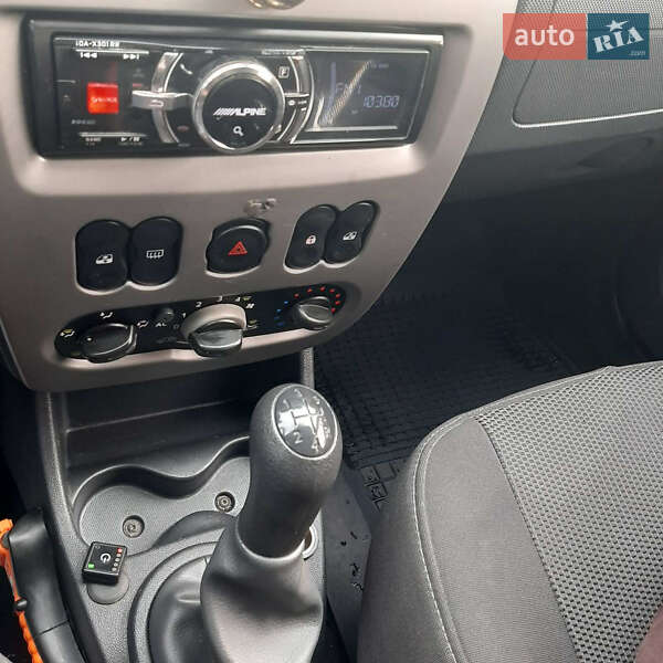 Позашляховик / Кросовер Dacia Sandero StepWay 2012 в Бродах