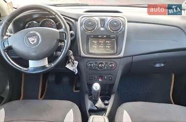 Внедорожник / Кроссовер Dacia Sandero StepWay 2013 в 
